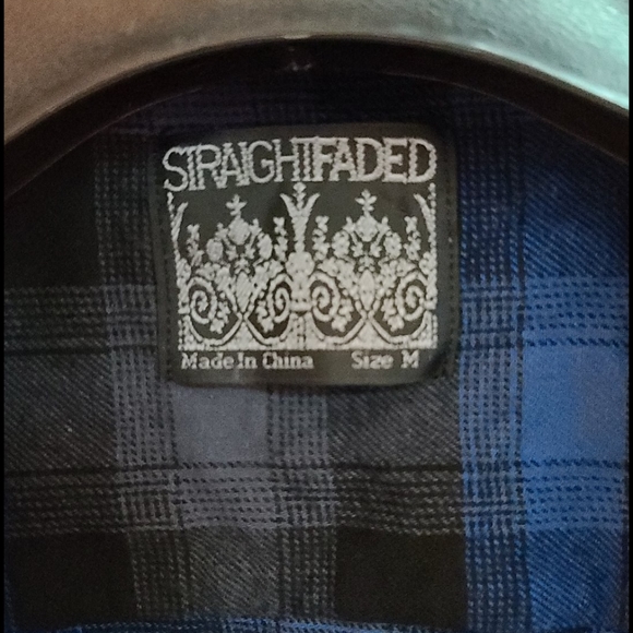 Blue flannel button down - Picture 2 of 5